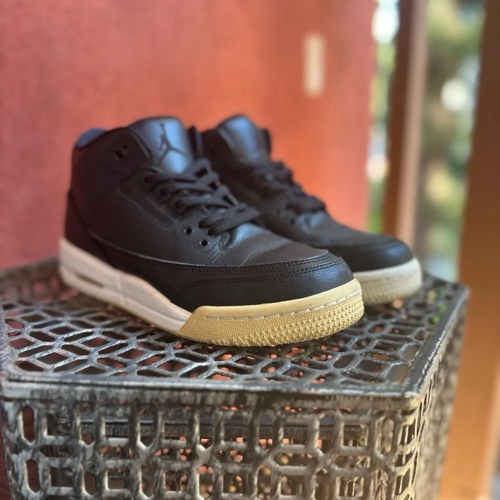 Air Jordan 3 Retro